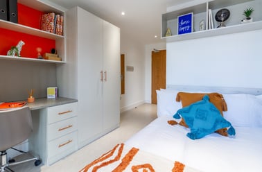 Deluxe En Suite, The Lantern, 6 Bolton Street, Liverpool John Moores University, Liverpool - Image 3